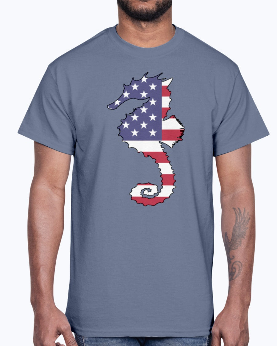 G2000 Unisex Ultra Cotton T-Shirt. American Flag
