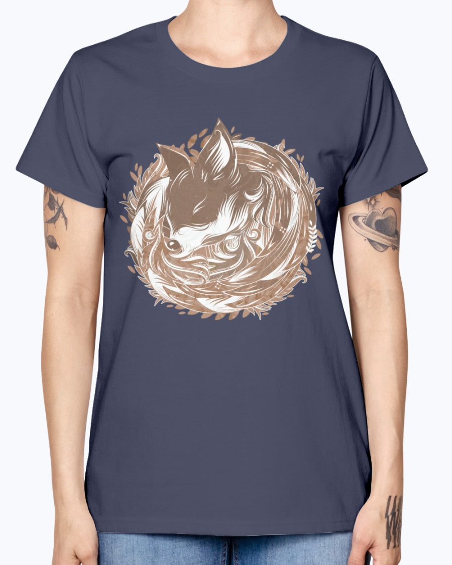Gildan Ladies Missy T-Shirt 16 colors A fox at the Burrow