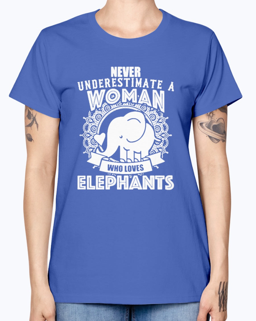 Gildan Ladies Missy T-Shirt Woman Love Elephant
