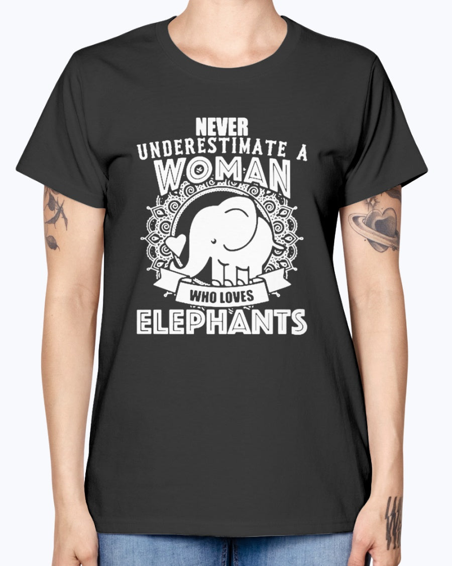 Gildan Ladies Missy T-Shirt Woman Love Elephant