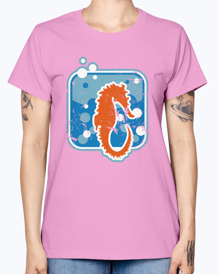 Gildan Ladies Missy T-Shirt . Seepferdchen used look